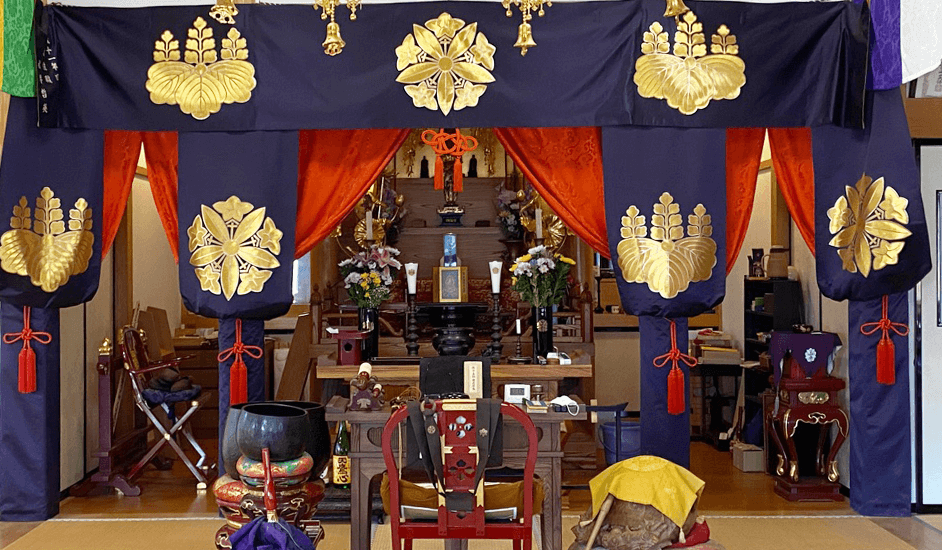 法事とは、亡き方を縁として、仏法にあわせて頂く大切な仏縁です。